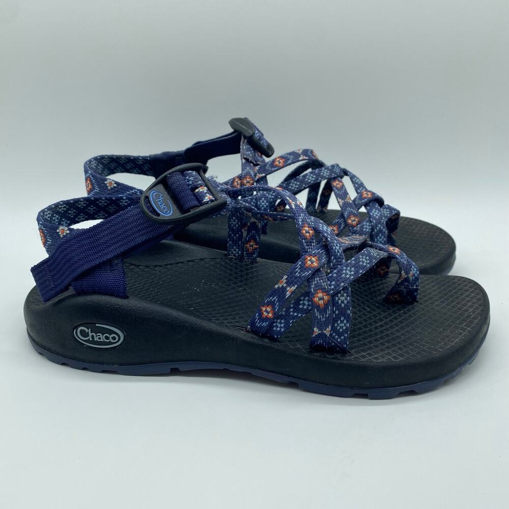 Chaco Navy Blue Aztec Print Strappy Sandals Gorpcore Hiking Women's size 7